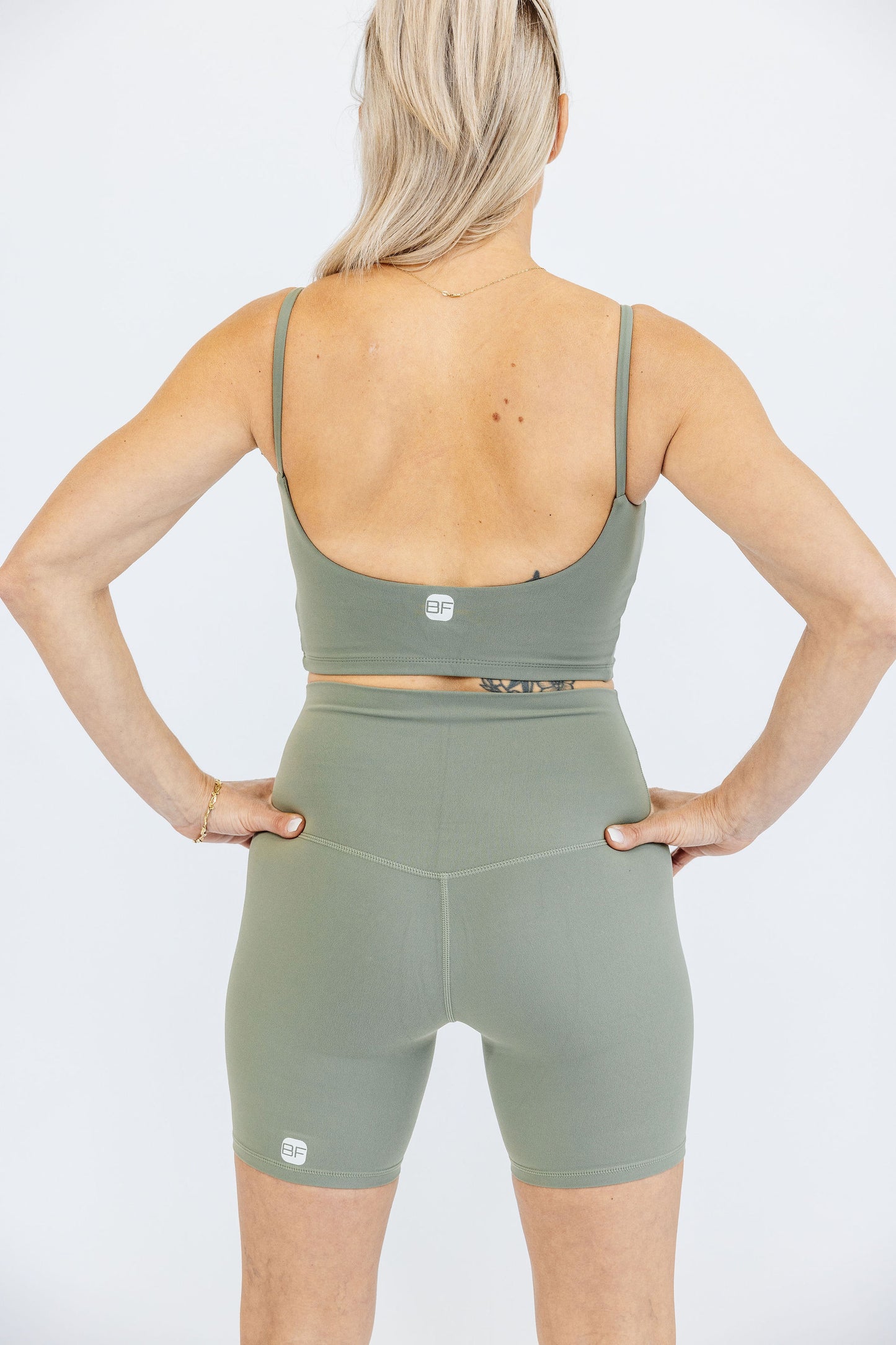 Camisole crop BEYOND - Sauge